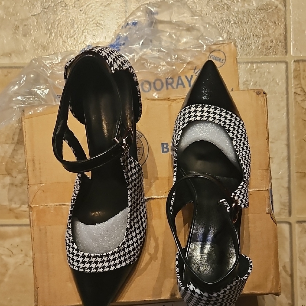 Elegant Black and White Houndstooth Heels